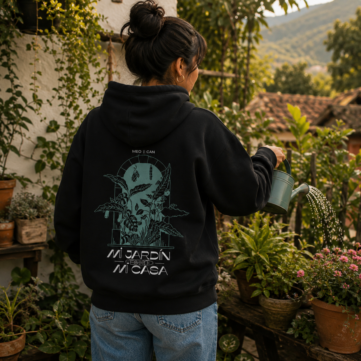 Mi casa. Mi jardín. Buzos