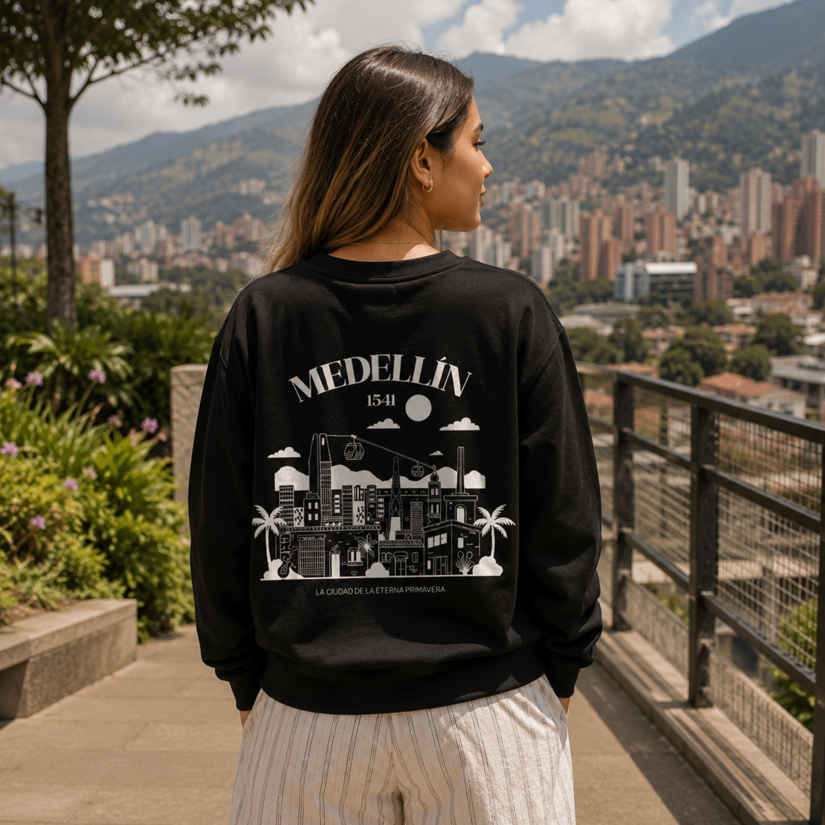 Oasis Paisa Buzos