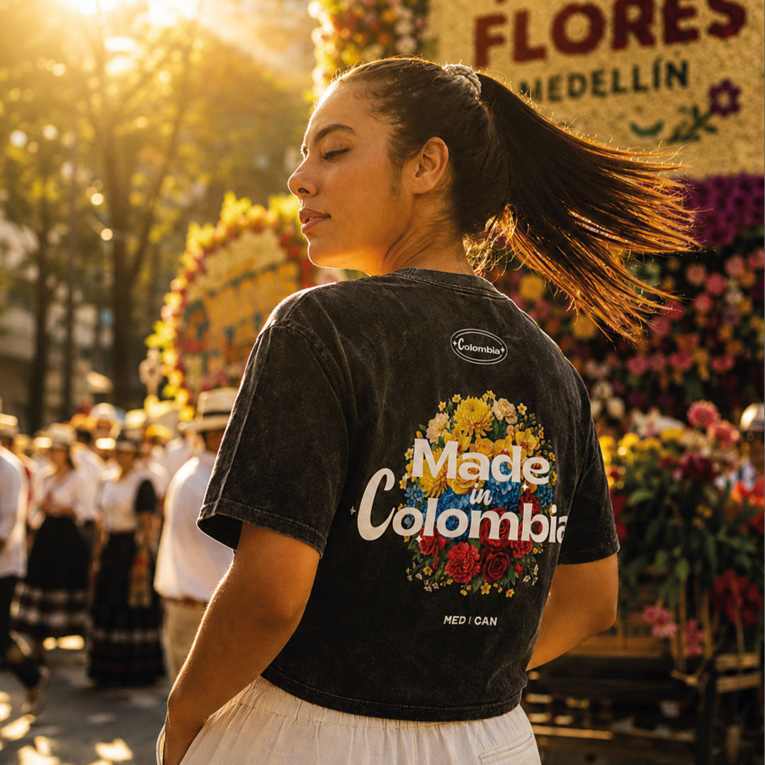 Floreciendo Desde Colombia Boxy Fit