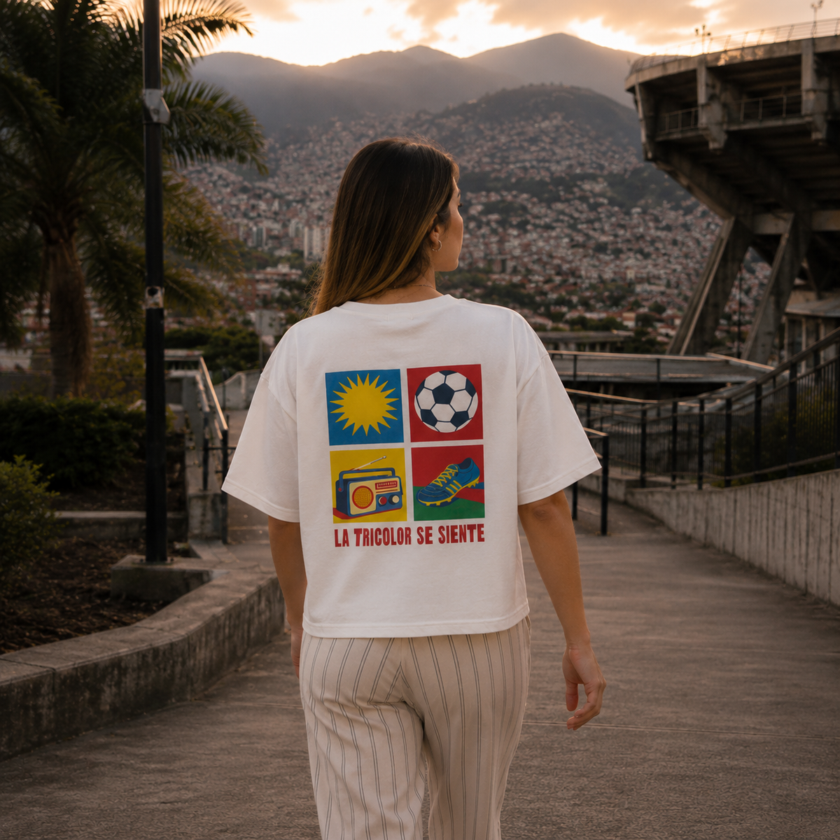 Se Siente la Tricolor Boxy Fit